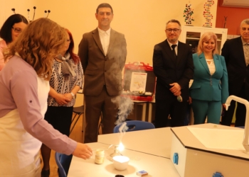 Високи технологии и наука се срещат в новия модерен STEM център в Дойче шуле в Русе