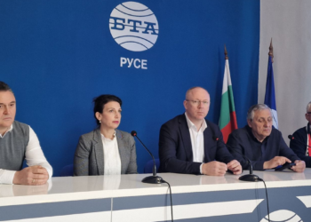 Станислав Стоянов в Русе: България трябва да постави националния интерес на първо място