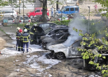 Пламнаха автомобили на ул.“Видин“ в Русе