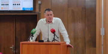 Плувен комплекс „Локомотив“ в Русе ще се развива като място за спорт и развлечения /ВИДЕО/