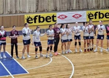 ХК „Бяла“ завърши сезона без загуба, в неделя излиза в първия мач за титлата