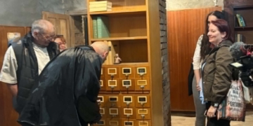 Библиотеката в Русе стана първата в страната със Стая на загадките
