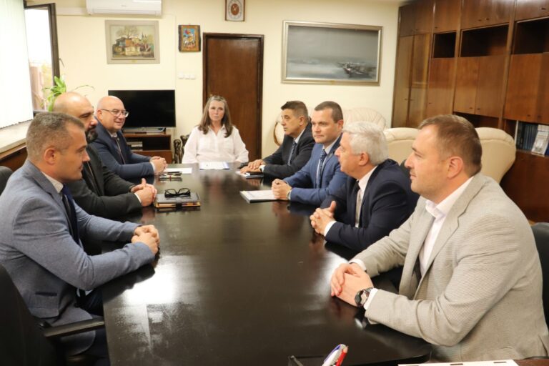 Русе Медиа - За да знаеш повече Новата областна управа започва срещи с местната власт в Русенско