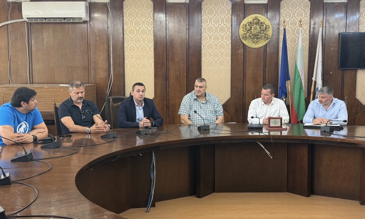 Русе Медиа - За да знаеш повече Русе Медиа - За да знаеш повече