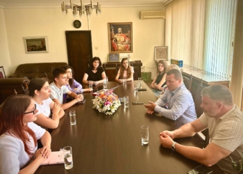 Пенчо Милков пожела успех на новото ръководство на Младежкия парламент