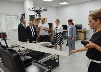 Шефове от ЕК в България се запознаха с напредъка на „Русенски изследователски университет“