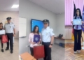 Русе Медиа - За да знаеш повече Полицията в Русе награди четири ученички за доблестни постъпки
