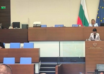 Арх.Живка Бучуковска поиска от министъра конкретни срокове за бул.“България“ в Русе