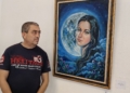 Боян Боцев събира кукериди, изкуствен интелект и принтове в изложба в Русе /ВИДЕО/