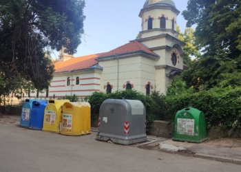 Заради снимки на филм край църквата „Св.Георги“ местят контейнерите