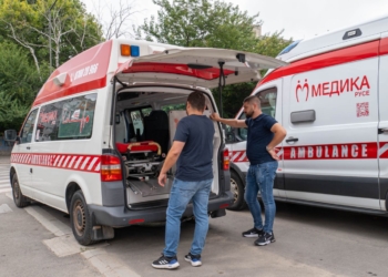 „Медика“ подаде ръка на ЦПЗ-Русе с безвъзмездно предоставена линейка