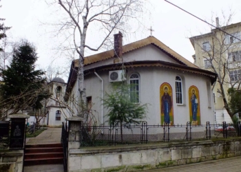 Русе Медиа - За да знаеш повече Храм „Свети Николай Чудотворец“ в Русе започва вътрешен ремонт, нужни са още 58 000 евро
