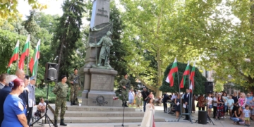 Русе Медиа - За да знаеш повече Русе почете Деня на Съединението на България