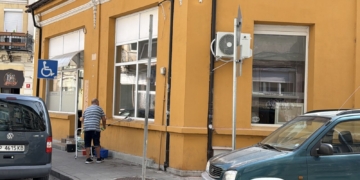 Русе Медиа - За да знаеш повече Държавата си взе обратно офиса на омбудсмана на Русе, дава го на „Прогресивна България“ /ВИДЕО/