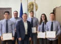 Русе Медиа - За да знаеш повече Кметът Пенчо Милков награди отбор Balkan Lions от МГ „Баба Тонка“