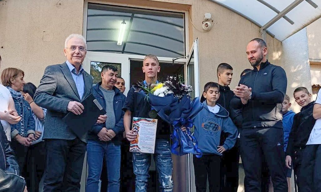 Русе Медиа - За да знаеш повече Русе Медиа - За да знаеш повече