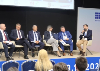 Зам.-кметът Димитър Недев представи Летище Русе в  дискусия на Inter Drone Summit