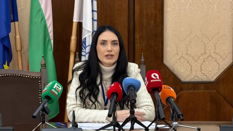 Към 11.30 ч: Активността в Русенско е едва 6.54 % /ВИДЕО/