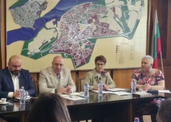 Русе Медиа - За да знаеш повече Реакцията при случаи на домашно насилие и „тихите сигнали“ – във фокуса на среща в Русе