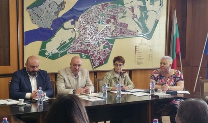 Русе Медиа - За да знаеш повече Русе Медиа - За да знаеш повече